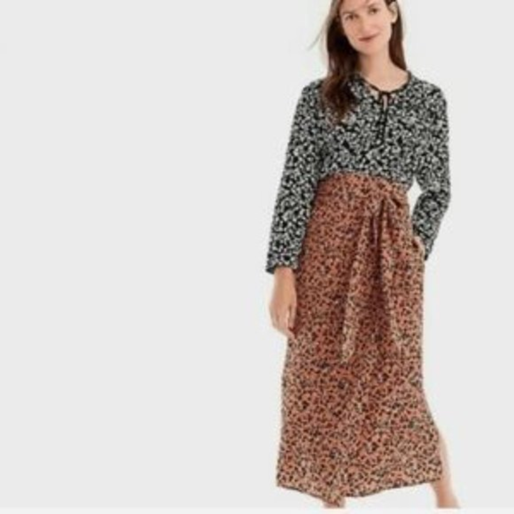 J. Crew Point Sur Blossom Silk Popover Blouse Size S Black & White Floral Print